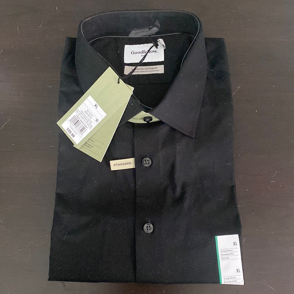 XL Black long sleeve Goodfellow dress shirt. Standard stretch fit. New.